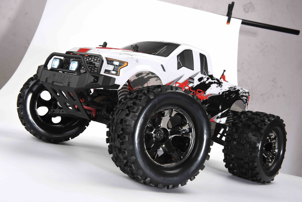 FS RACING REBEL 1/10 RTR Borstad Motor Vit färg